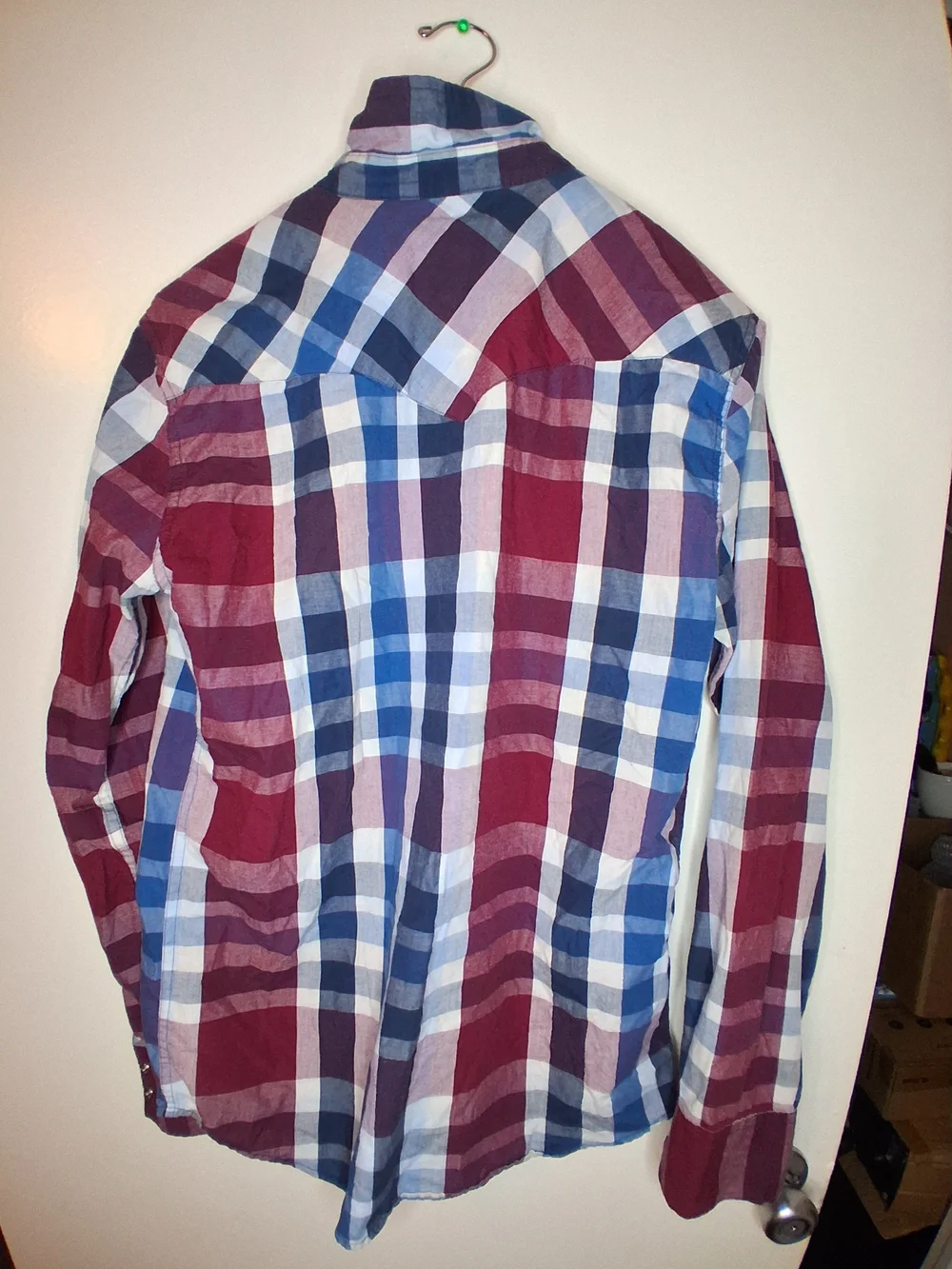 Levi's Men’s Plaid Button-Up Shirt in Blue & Red